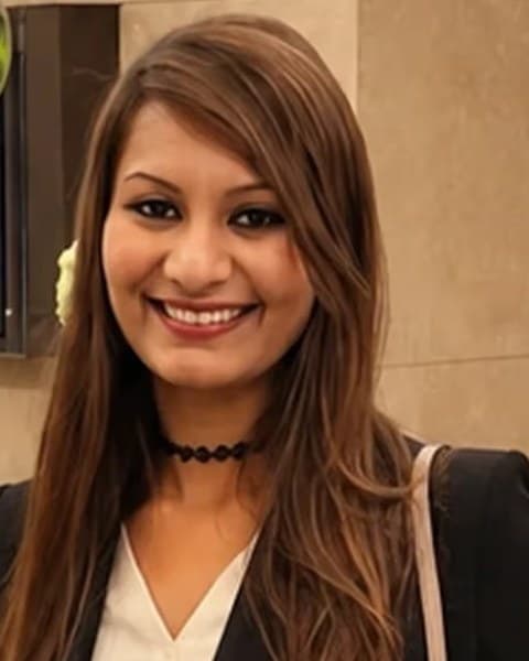 Nishita Gandhi, Chartered Accountant, Mulund